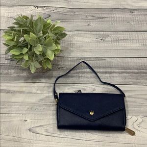Navy wristlet/wallet